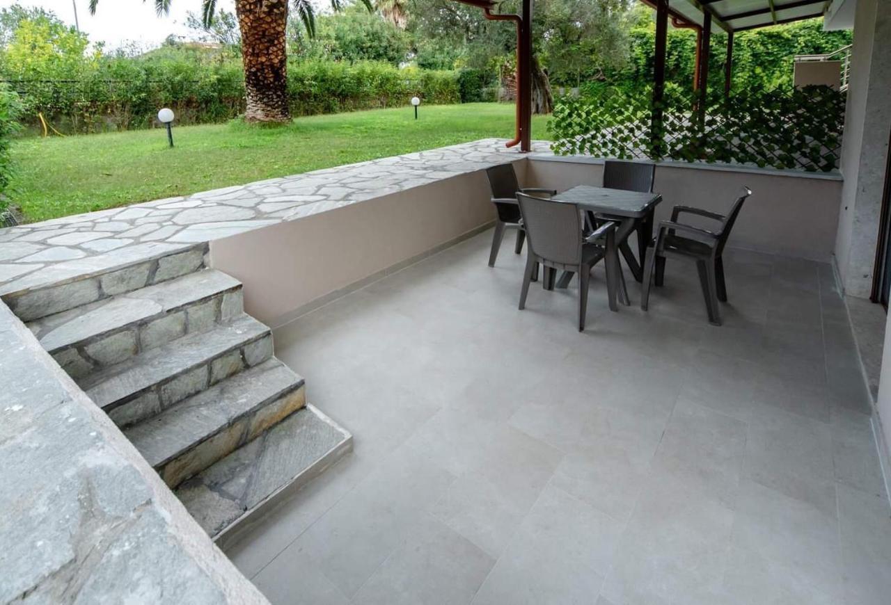 Villa Diamantis Apartments Hanioti Eksteriør billede